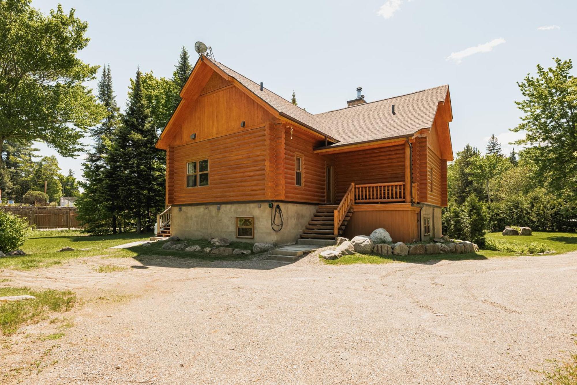 Fiddler Lake Resort Chalet 4 Cerf Mille-Isles 外观 照片